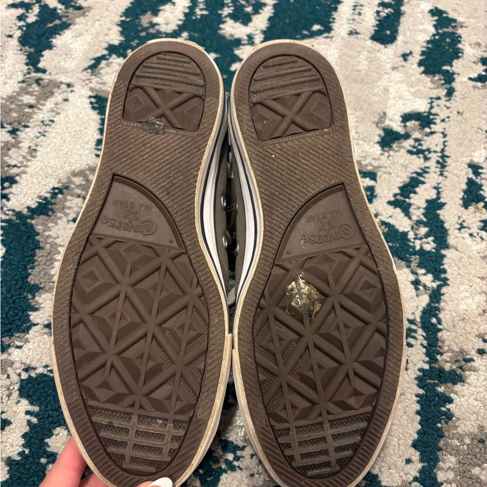 Grey Converse - Picture 5 of 5